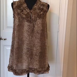 🌺SLEEVELESS BLOUSE